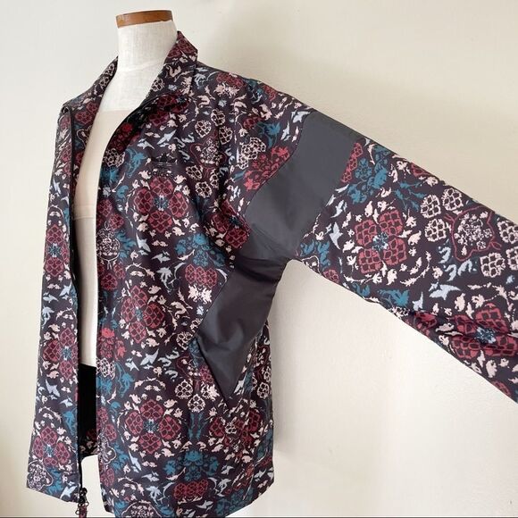 Adidas Red Black Floral Full Zip windbreaker jacket NWOT large RARE PRINT - Picture 5 of 8